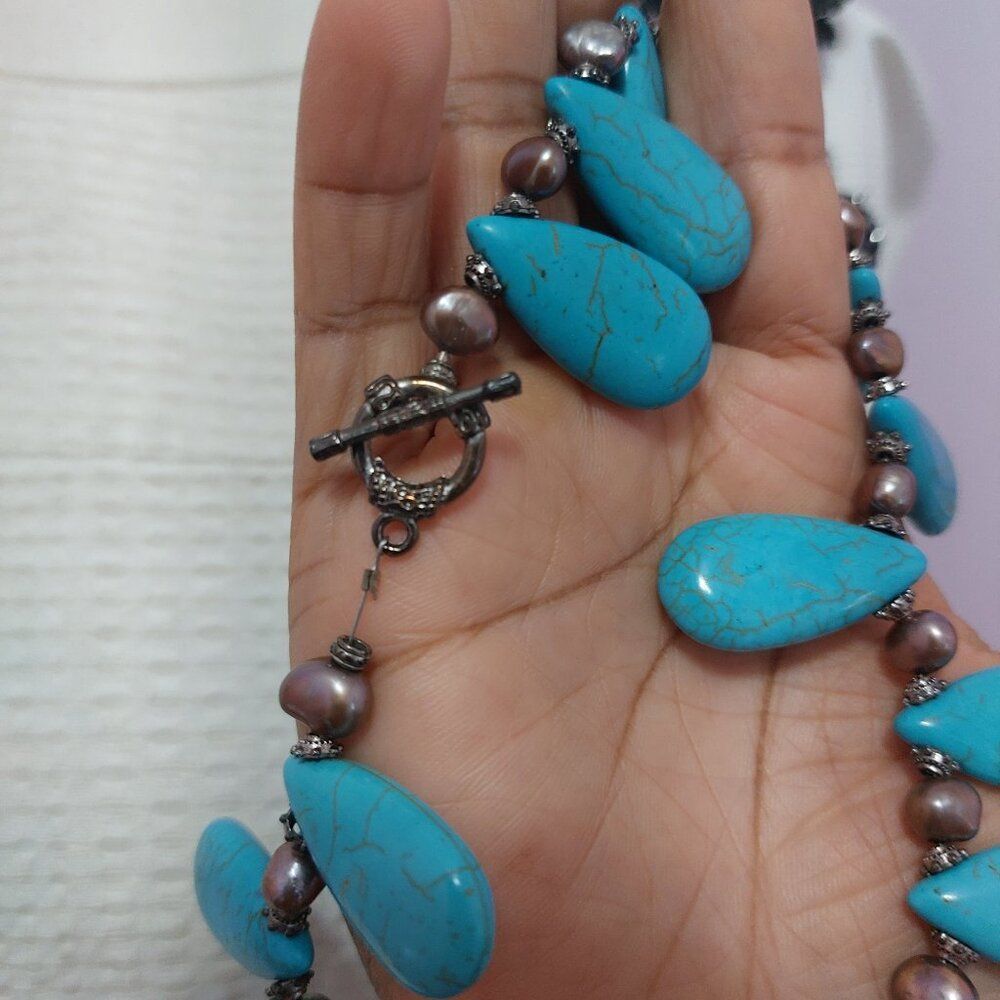 SOLD Teardrop Howlite Turquoise Purple Freshwater Pearl Fringed Collar Necklace - Picture 5 of 7